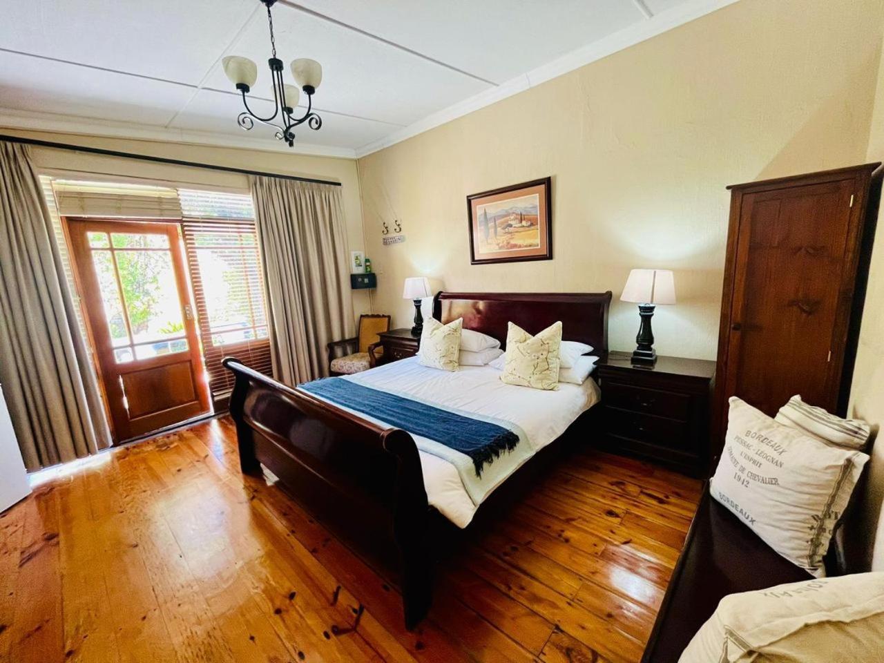 17 On Bird Guest House Beaufort West Zewnętrze zdjęcie
